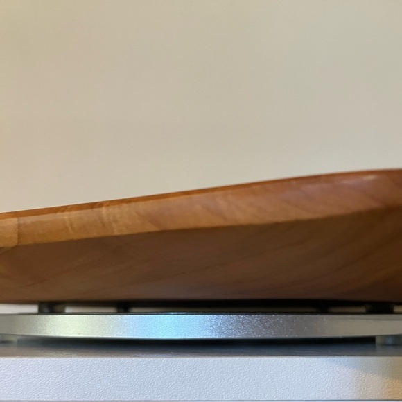 Lazy Susan
Solid Fir Wood
11” x 13”
Preowned/unused and in excellent condition - Picture 5 of 6